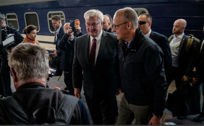 Jerman Bantu Ukraina, Janjikan Paket Militer dan Energi Baru untuk Kyiv